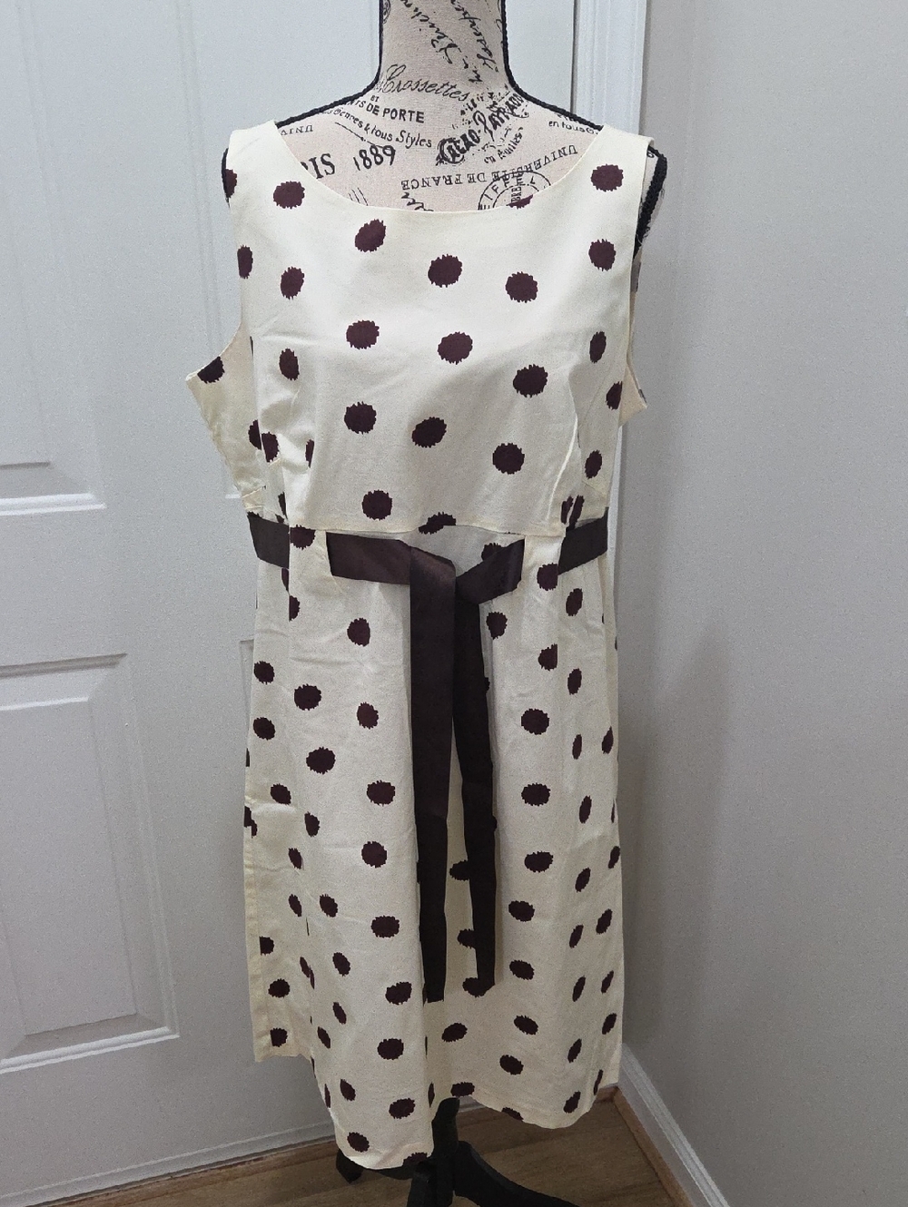 NWOT R & K Cream Polka Dot Sleeveless Dress with Brown Dot Print and Belt